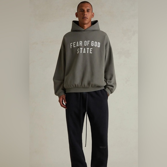 Fear of God 90's Fleece Hoodie for Men in the color MOSS - Picture 6 of 8